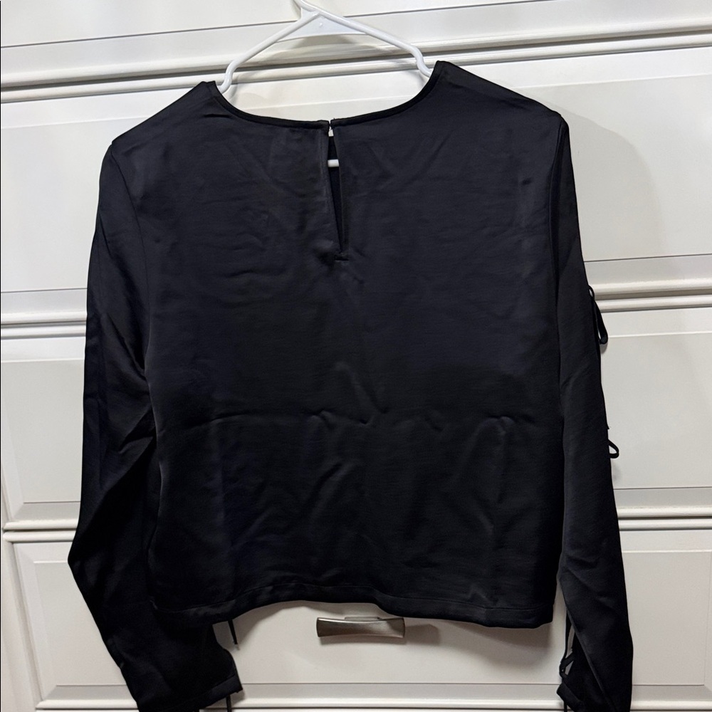 Express Satin Crew Neck Bow Long Sleeve Blouse - Picture 5 of 6
